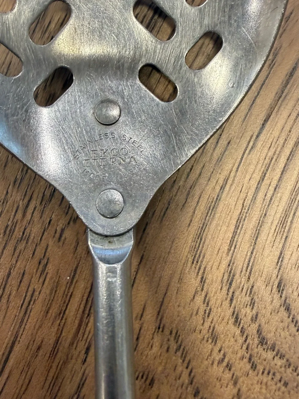 Ekco versatile slotted